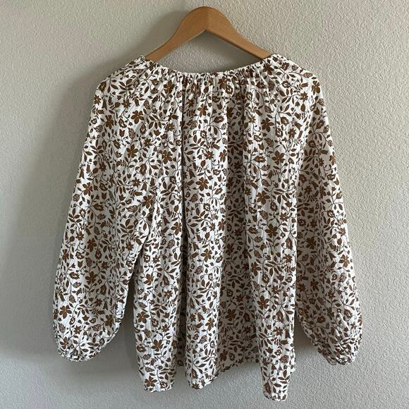 Old Navy Shirred Double Weave Blouse Open Neck - Picture 3 of 8